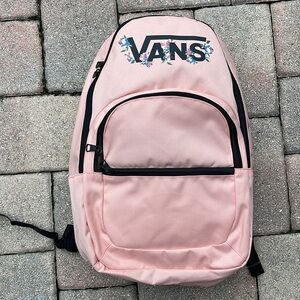 Vans Ranged 2 Prints Adult Laptop Backpack One Size (Coral Cloud-asphalt)
NWT